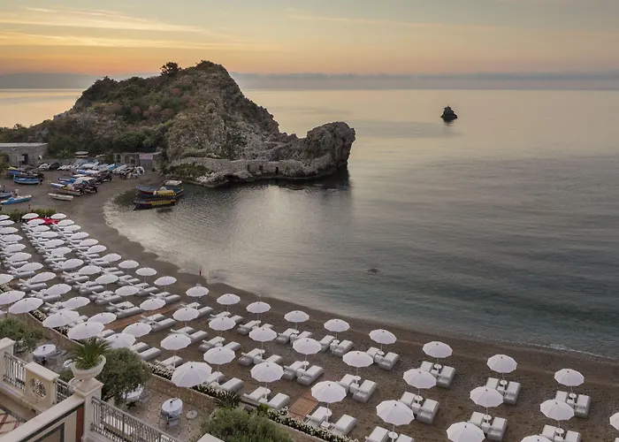 Mazzarò Sea Palace - VRetreats Taormina